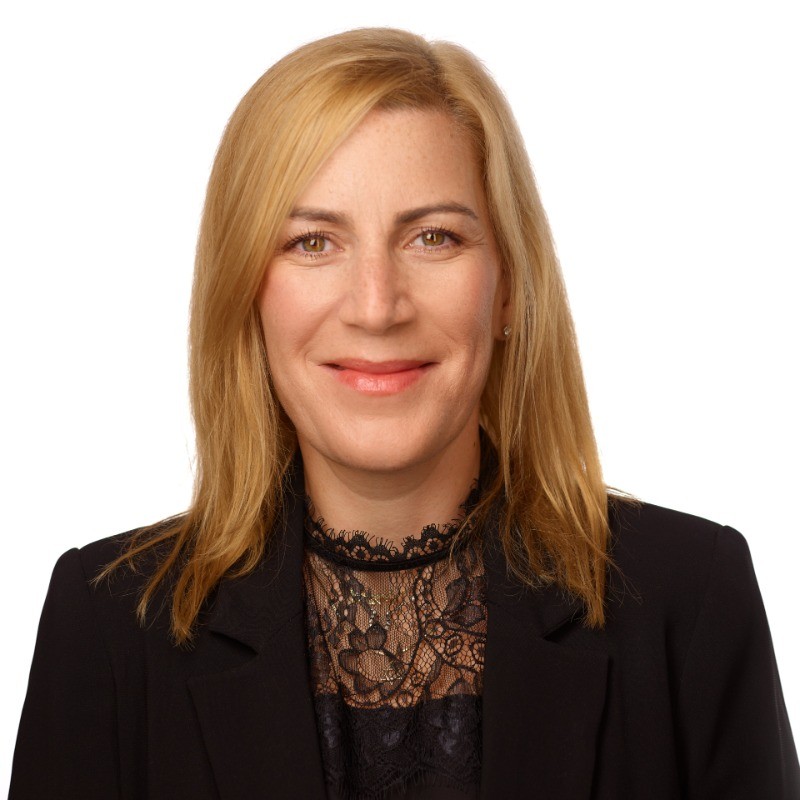 Frau Lana Bruschtina
